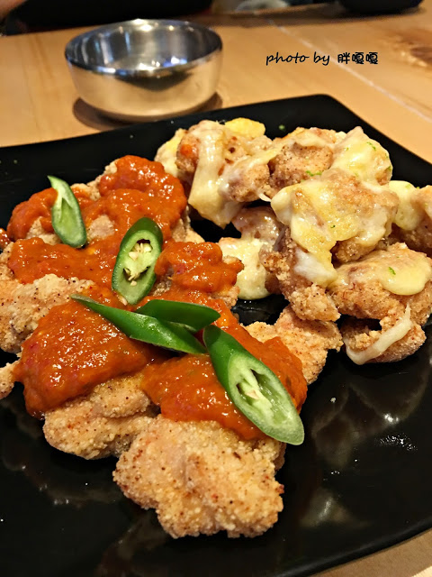 【台中 中區】大發炸雞~~~大四喜啦!!!四種不同口味炸雞任你挑選!!!憑日新劇院票根有打折、深夜食堂