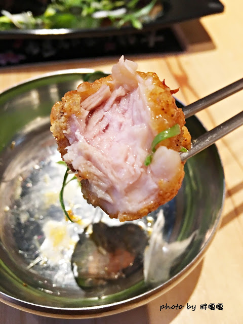 【台中 中區】大發炸雞~~~大四喜啦!!!四種不同口味炸雞任你挑選!!!憑日新劇院票根有打折、深夜食堂