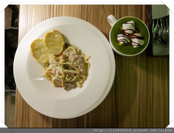 P1020041_2.JPG P1020041_2.JPG