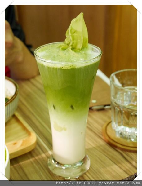 P1020050_2.JPG P1020050_2.JPG