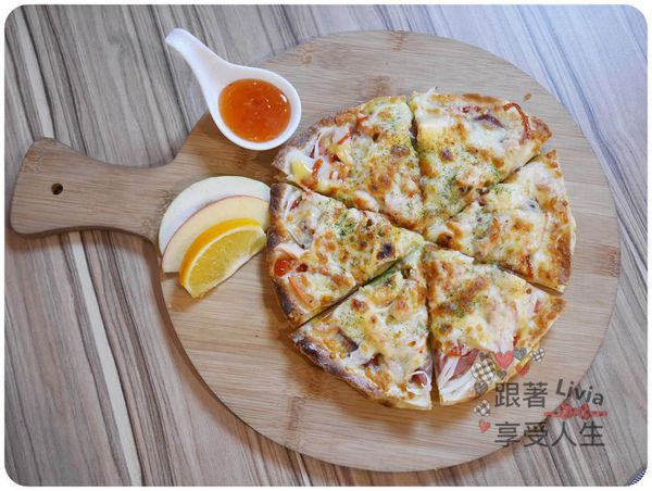 美食。餐廳│ 新北新莊區 輔大捷運站  輔大早午餐下午茶 荷亞輕食館 輔大店 學生/上班族的天堂啊！ ❤跟著Livia享受人生❤