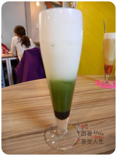 美食。餐廳│ 新北新莊區 輔大捷運站  輔大早午餐下午茶 荷亞輕食館 輔大店 學生/上班族的天堂啊！ ❤跟著Livia享受人生❤