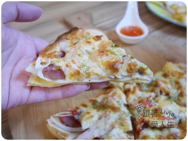 美食。餐廳│ 新北新莊區 輔大捷運站  輔大早午餐下午茶 荷亞輕食館 輔大店 學生/上班族的天堂啊！ ❤跟著Livia享受人生❤