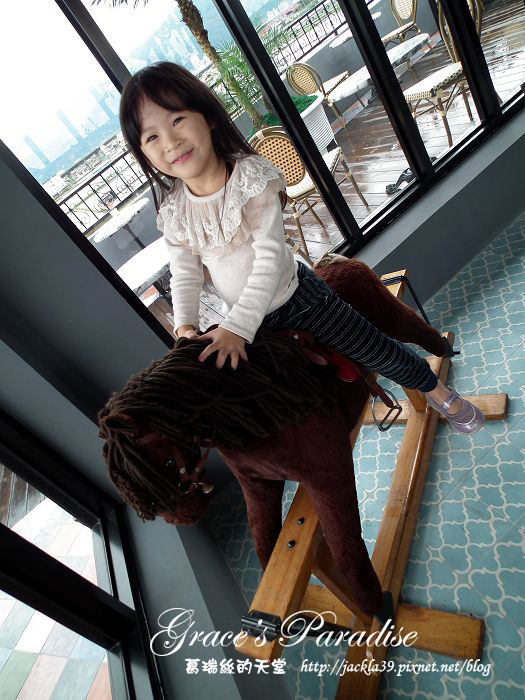 DSCF1366_nEO_IMG.jpg DSCF1366_nEO_IMG.jpg