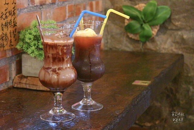 屏東恆春|在隱密巷弄的老宅咖啡廳下午茶。每日限量人氣特色烤饅頭|賀HeR巷內食間