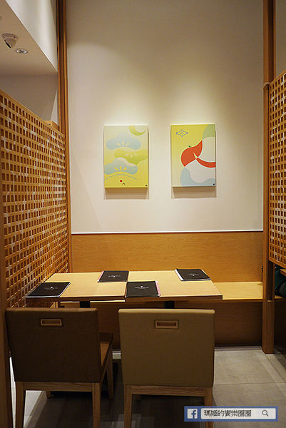 Nana's Green Tea(林口三井店)：◆林口三井OUTLET美食【nana's green tea台灣一號店】濃郁抹茶甜品。烏龍麵。定食