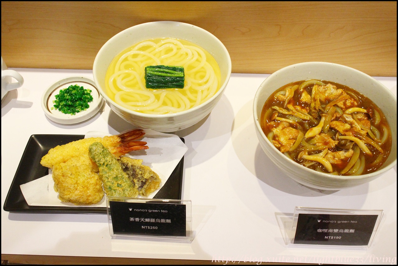 [ 新北林口．機場捷運線A9站美食 ] 林口三井outlet美食：nanas green tea ～季節限定櫻花草莓百匯