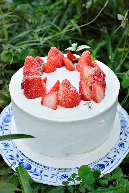 さんみ 酸味:好吃又神祕的草莓鮮奶油戚風蛋糕 台北信義區捷運永春站美食甜點 TPE_3849.jpg