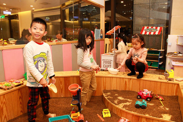 IMG_0028.jpg IMG_0028.jpg