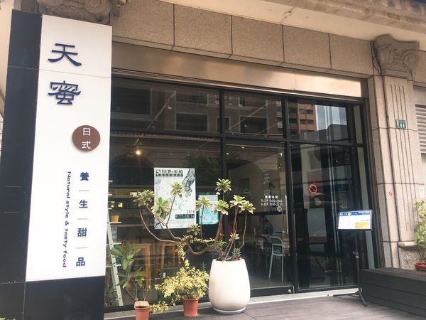 IMG_5675.JPG IMG_5675.JPG