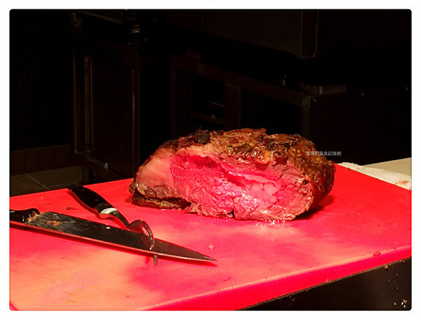 美福大飯店 彩匯自助餐 ~ Buffet 吃到飽❤龍蝦/海膽/現煎牛排/甜點/現打果汁 - 捷運劍南路站