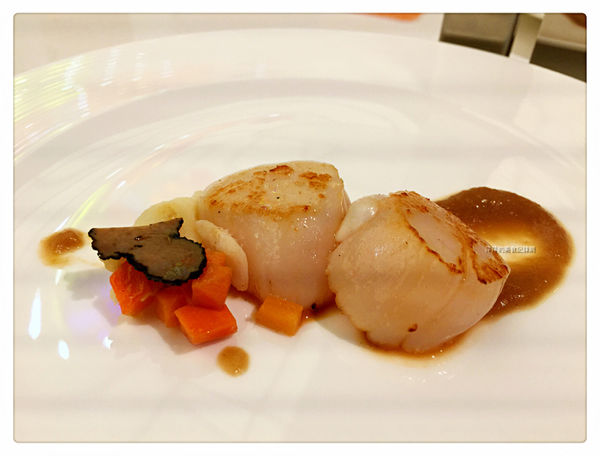 美福大飯店 彩匯自助餐 ~ Buffet 吃到飽❤龍蝦/海膽/現煎牛排/甜點/現打果汁 - 捷運劍南路站