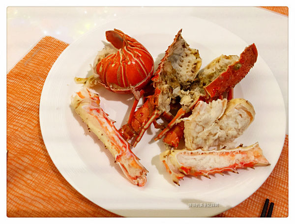美福大飯店 彩匯自助餐 ~ Buffet 吃到飽❤龍蝦/海膽/現煎牛排/甜點/現打果汁 - 捷運劍南路站