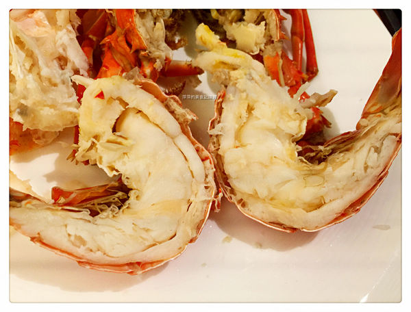 美福大飯店 彩匯自助餐 ~ Buffet 吃到飽❤龍蝦/海膽/現煎牛排/甜點/現打果汁 - 捷運劍南路站