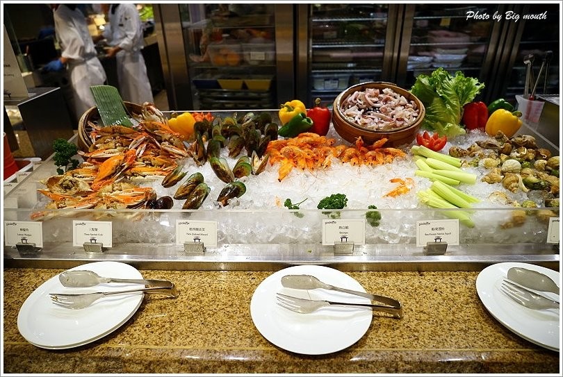 【台北吃到飽】美福大飯店彩匯自助餐廳x梅諾卡冰淇淋!(米其林餐廳指定專用、西班牙原裝進口) - 大口老師的走跳學堂!