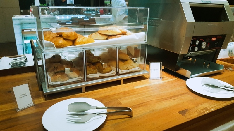 SelfieCity_20170906205634_org.jpg SelfieCity_20170906205634_org.jpg