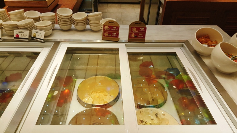 SelfieCity_20170904214005_org.jpg SelfieCity_20170904214005_org.jpg