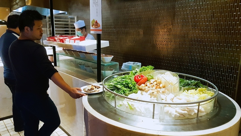 SelfieCity_20170906205719_org.jpg SelfieCity_20170906205719_org.jpg