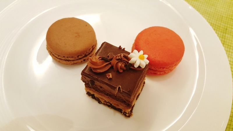 SelfieCity_20170904214102_org.jpg SelfieCity_20170904214102_org.jpg