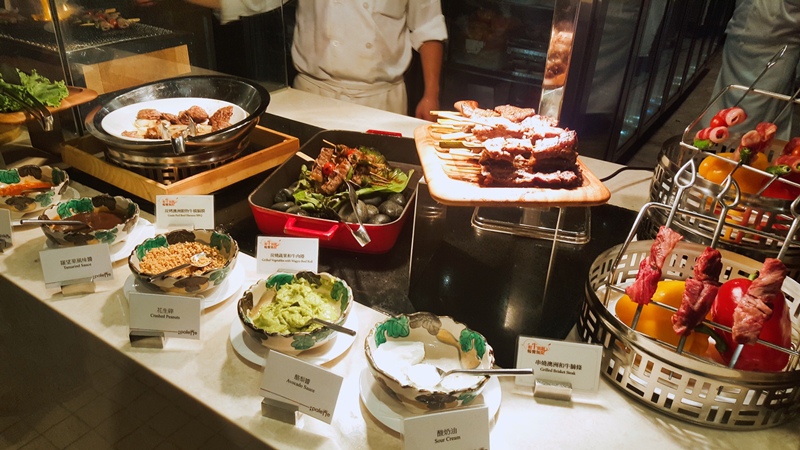 SelfieCity_20170906205232_org.jpg SelfieCity_20170906205232_org.jpg