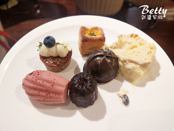 20190818台北美福彩匯吃到飽 (55).jpg