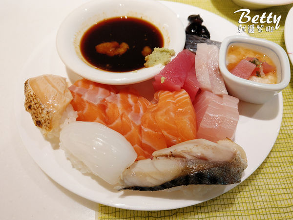 20190818台北美福彩匯吃到飽 (27).jpg