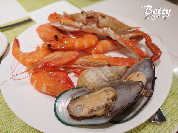 20190818台北美福彩匯吃到飽 (75).jpg