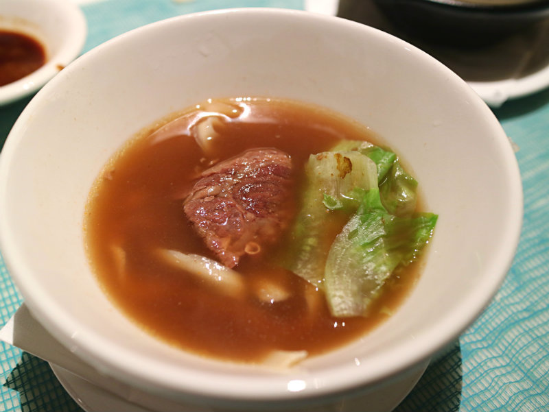 牛肉麵.JPG 牛肉麵.JPG