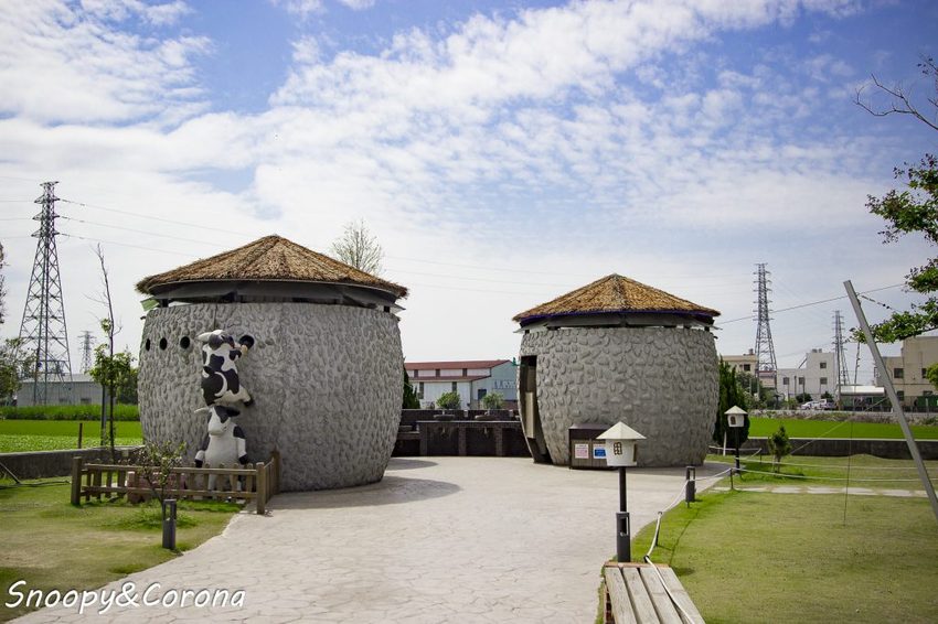 【玩樂.雲林】崙背景點/千巧谷牛樂園牧場~免門票親子景點,萌萌乳牛公仔隨你拍,還能餵牛餵魚餵鴨