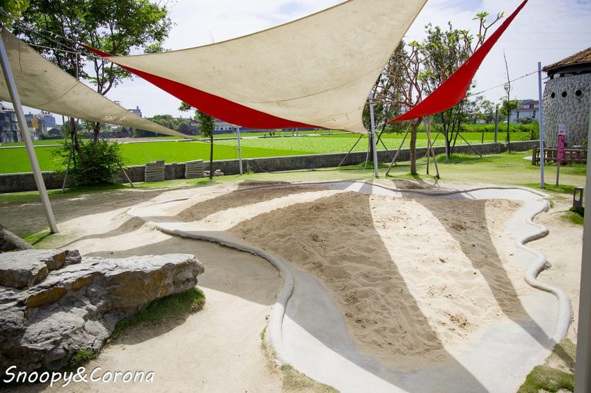 【玩樂.雲林】崙背景點/千巧谷牛樂園牧場~免門票親子景點,萌萌乳牛公仔隨你拍,還能餵牛餵魚餵鴨