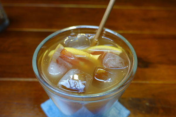 Chez Nous Taipei‧坐擁天窗的南法鄉村小店，一吃就愛上的油封番茄羊乳酪鹹派!!!