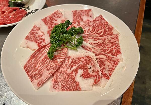 [連鎖食記]乾杯燒肉林口三井Outlet店/和牛高級太美味.