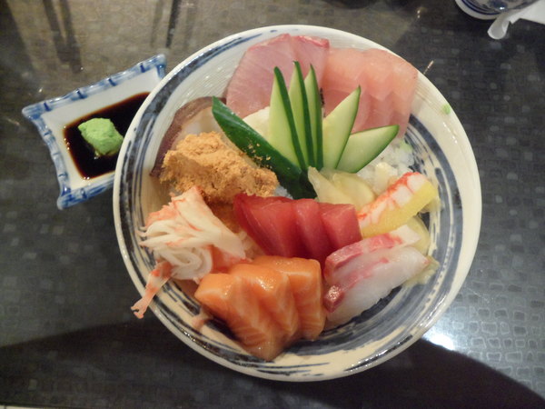 漁都： 【桃園龜山．美食 】漁都 ☆ 鬧區中的平價日本料理