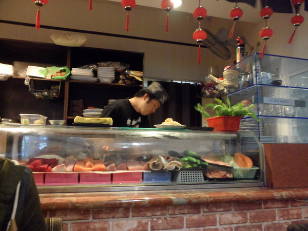 漁都： 【桃園龜山．美食 】漁都 ☆ 鬧區中的平價日本料理