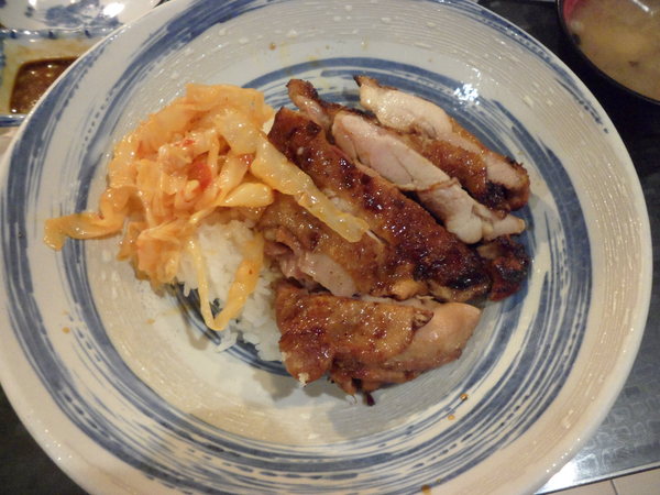 漁都： 【桃園龜山．美食 】漁都 ☆ 鬧區中的平價日本料理