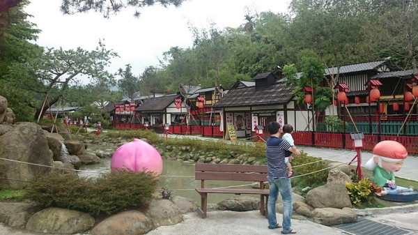 南投竹山-桃太郎村:南投竹山~主題園區桃太郎村~跟著桃太郎前進惡魔島打怪了~可惡的鬼王~求饒吧~ 南投竹山-桃太郎村:南投竹山~主題園區桃太郎村~跟著桃太郎前進惡魔島打怪了~可惡的鬼王~求饒吧~