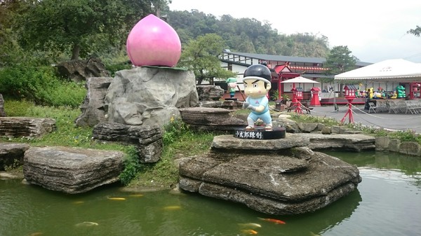 南投竹山-桃太郎村:南投竹山~主題園區桃太郎村~跟著桃太郎前進惡魔島打怪了~可惡的鬼王~求饒吧~ 南投竹山-桃太郎村:南投竹山~主題園區桃太郎村~跟著桃太郎前進惡魔島打怪了~可惡的鬼王~求饒吧~