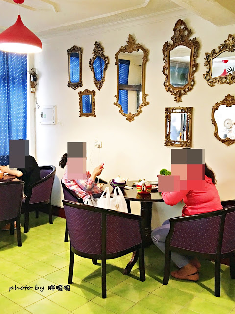 【高雄 前金區】草上飛工作室→媽呀!!!這根本就是在民宅內喝下午茶啊!!!超級低調的甜點工作室←