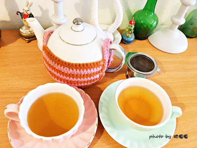【高雄 前金區】草上飛工作室→媽呀!!!這根本就是在民宅內喝下午茶啊!!!超級低調的甜點工作室←