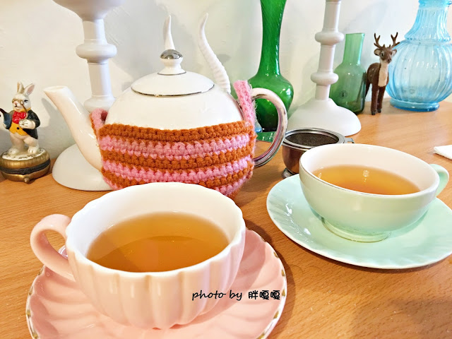 【高雄 前金區】草上飛工作室→媽呀!!!這根本就是在民宅內喝下午茶啊!!!超級低調的甜點工作室←