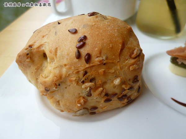 懷特廚房White Kitchen：【台中北區】White Kitchen懷特廚房，素食新時尚，無國界料理讓你驚覺原來可以有那麼多變化！？