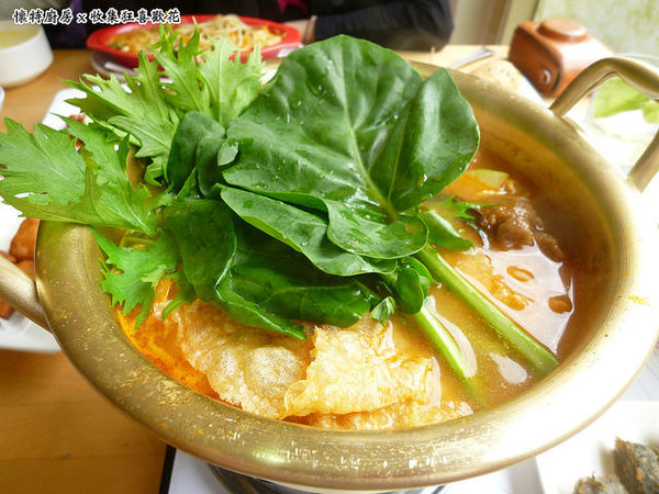 懷特廚房White Kitchen：【台中北區】White Kitchen懷特廚房，素食新時尚，無國界料理讓你驚覺原來可以有那麼多變化！？