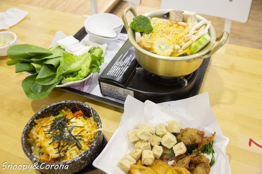 【吃喝．台中】台中素食／懷特廚房White Kitchen素食無國界料理～素食火鍋、韓式料理、義式料理，多樣化選擇顛覆素食刻板印象