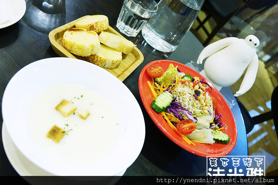 DSC0596.jpg DSC0596.jpg