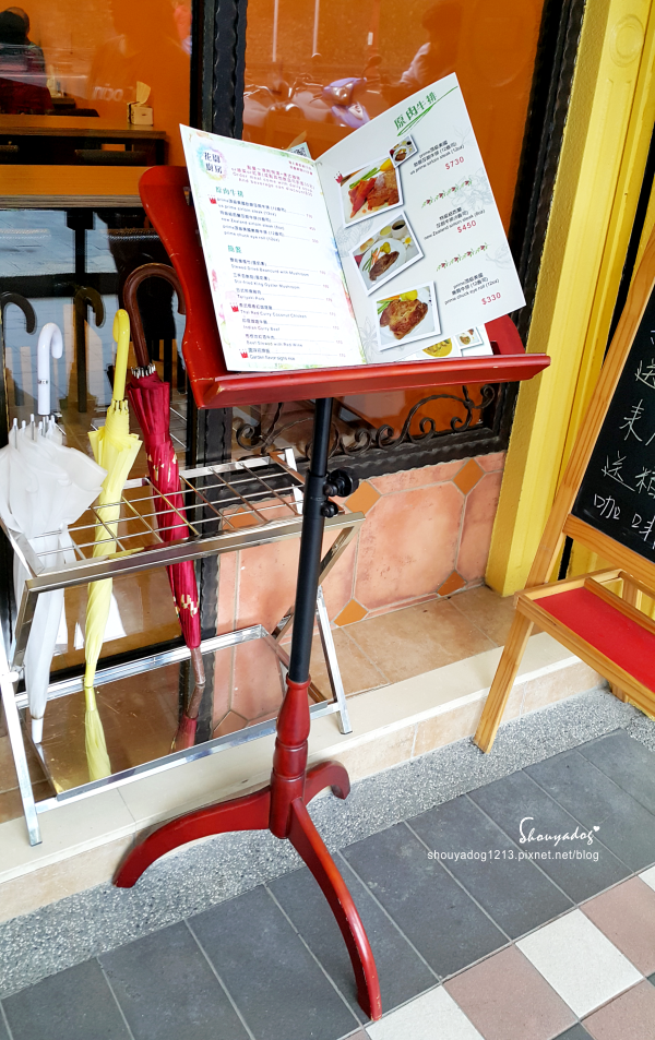 花園廚房：【無國界料理】可以吃得到原肉牛排的平價小餐館 花園廚房 in板橋