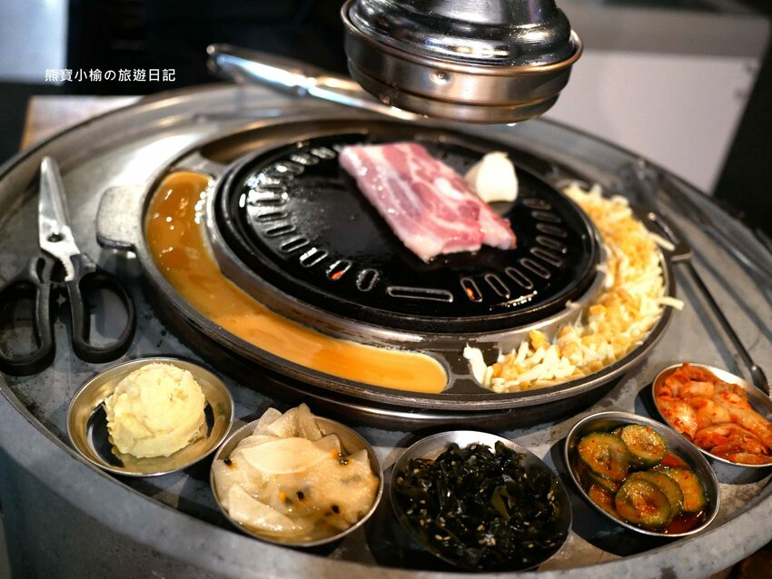 【台中西屯美食】一桶 tone 韓式新食，台中中科韓國燒烤餐廳，當月生日壽星送蝦或豬小排！內文附詳細菜單價位介紹，台中生日優惠餐廳。 @熊寶小榆の旅遊日記