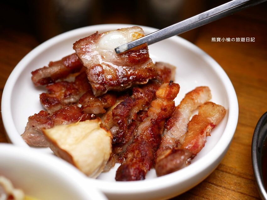 【台中西屯美食】一桶 tone 韓式新食，台中中科韓國燒烤餐廳，當月生日壽星送蝦或豬小排！內文附詳細菜單價位介紹，台中生日優惠餐廳。 @熊寶小榆の旅遊日記