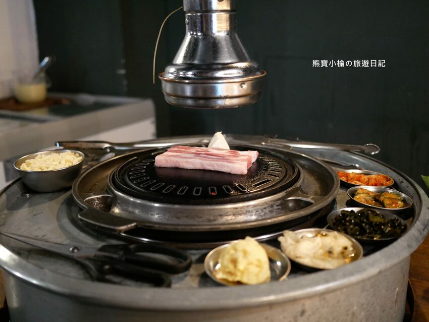 【台中西屯美食】一桶 tone 韓式新食，台中中科韓國燒烤餐廳，當月生日壽星送蝦或豬小排！內文附詳細菜單價位介紹，台中生日優惠餐廳。 @熊寶小榆の旅遊日記