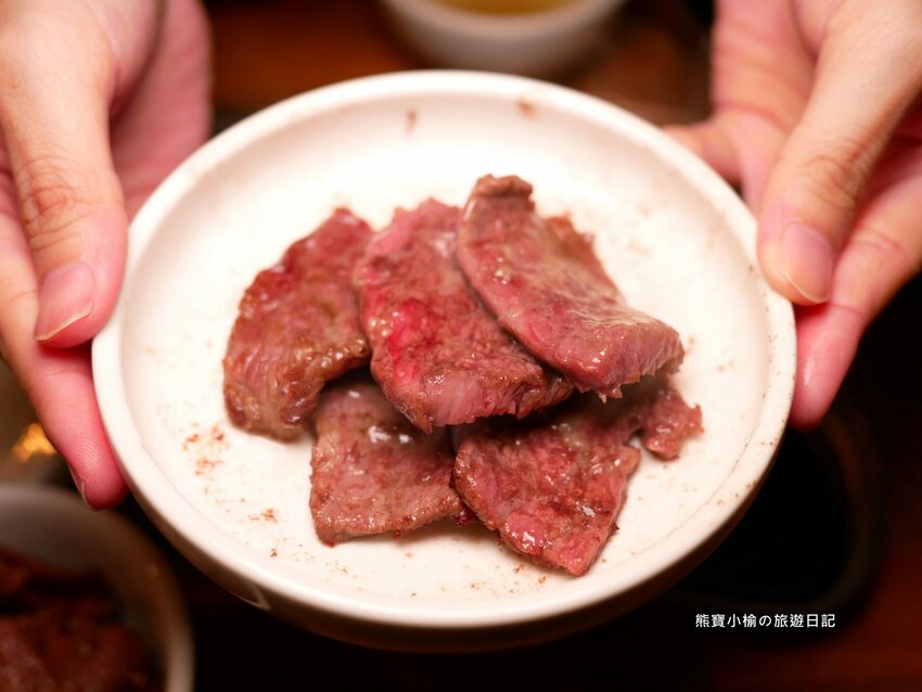 【台中西屯美食】一桶 tone 韓式新食，台中中科韓國燒烤餐廳，當月生日壽星送蝦或豬小排！內文附詳細菜單價位介紹，台中生日優惠餐廳。 @熊寶小榆の旅遊日記