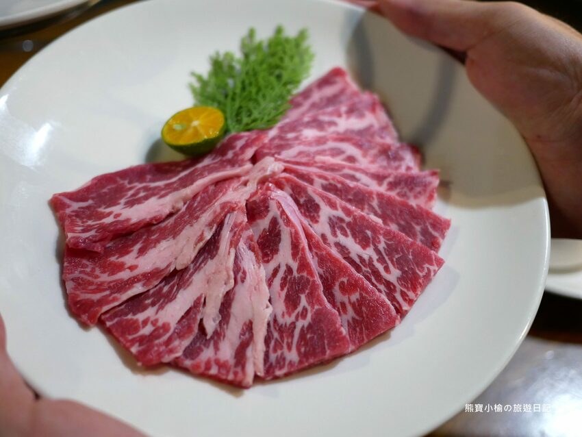 【台中西屯美食】一桶 tone 韓式新食，台中中科韓國燒烤餐廳，當月生日壽星送蝦或豬小排！內文附詳細菜單價位介紹，台中生日優惠餐廳。 @熊寶小榆の旅遊日記